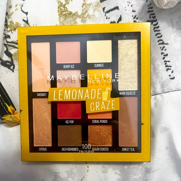 Lemonade eyeshadow palet